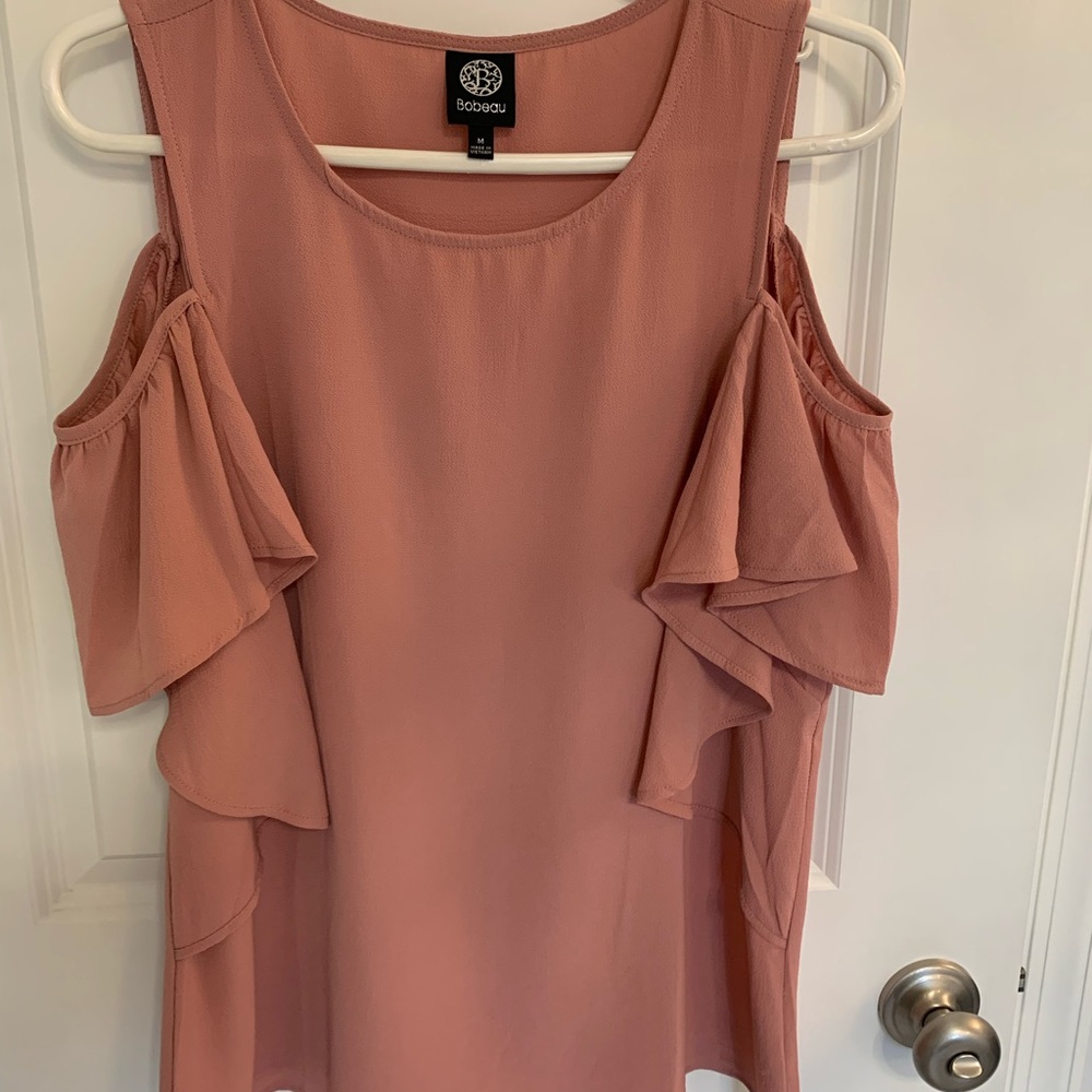Women’s cold shoulder top. Like new!